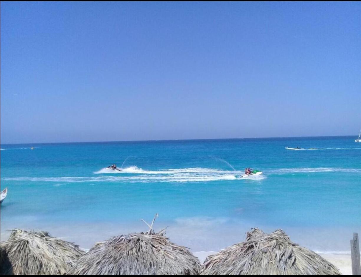 Baru Express Hotell Playa Blanca Exteriör bild